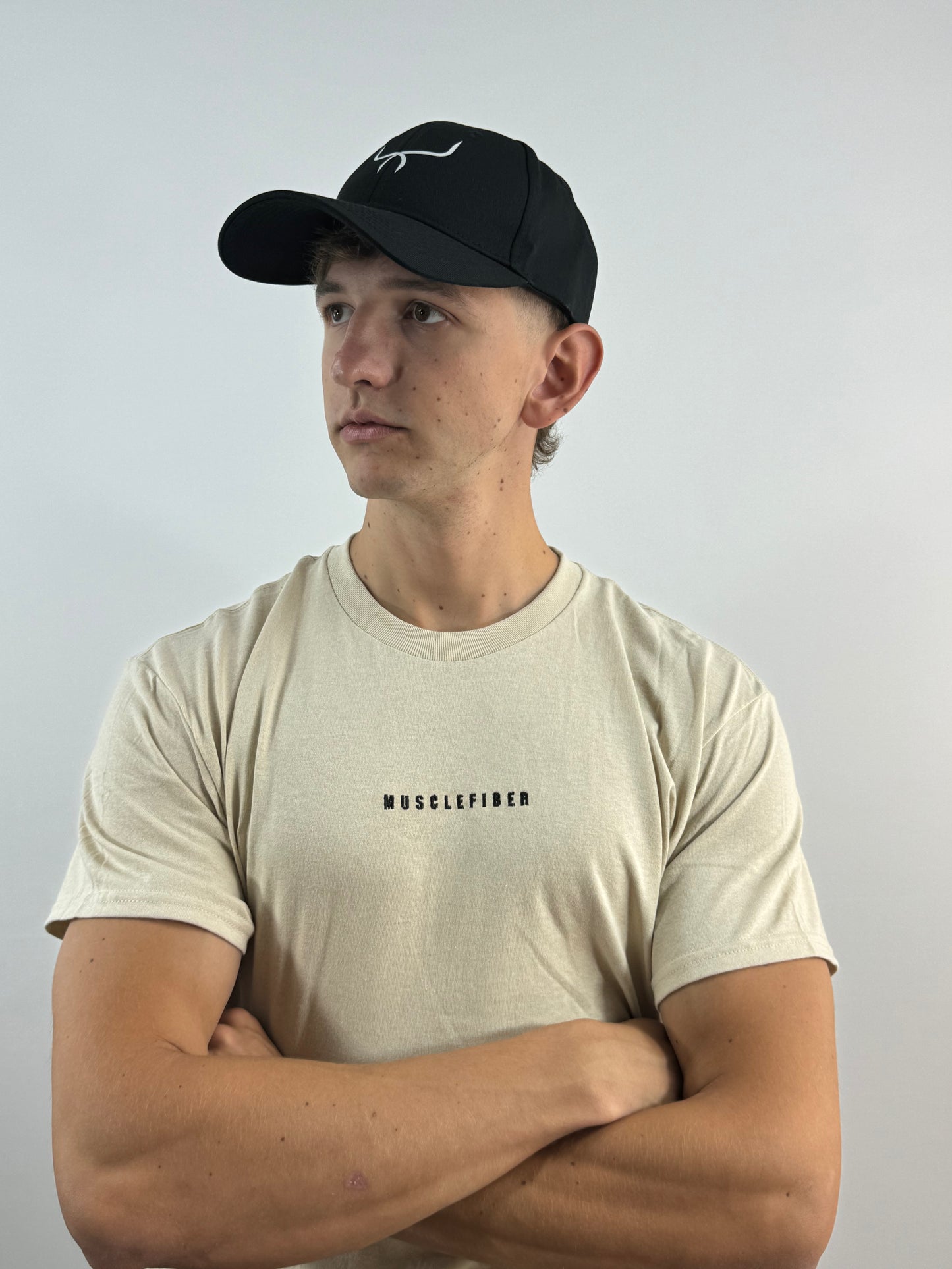 Muscle logo hat