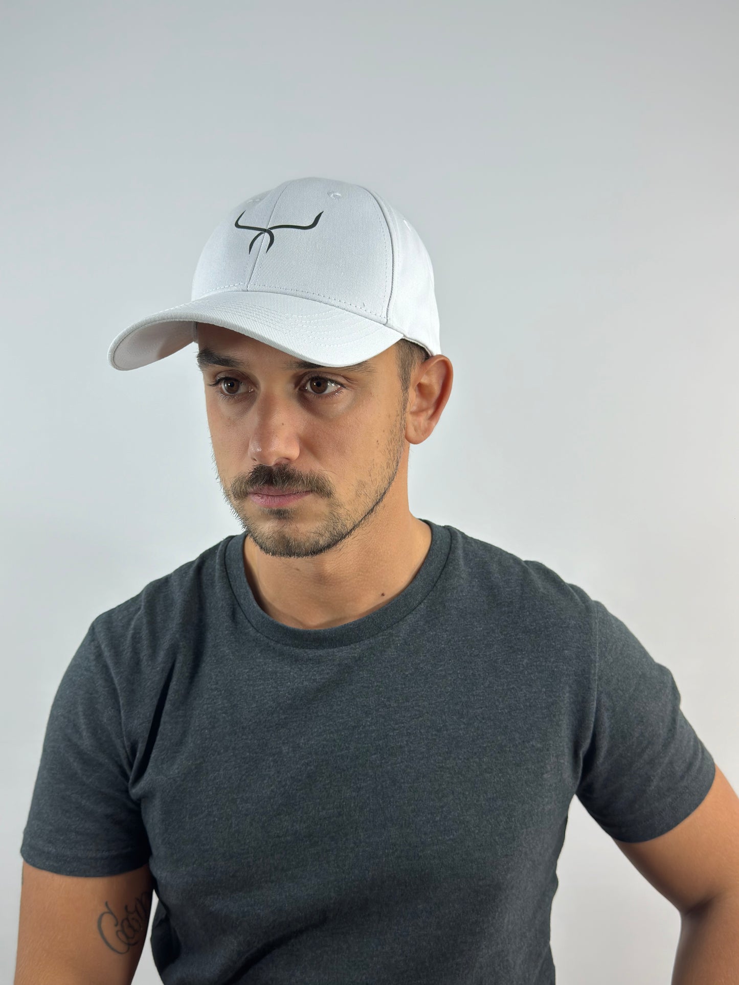 Muscle logo hat