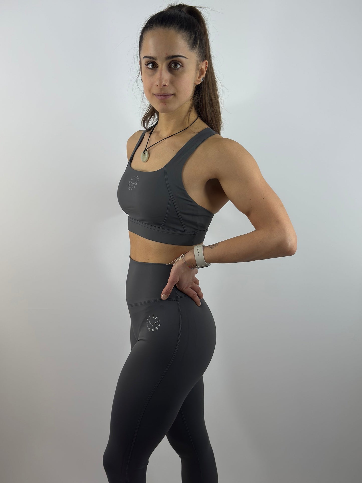Essence top