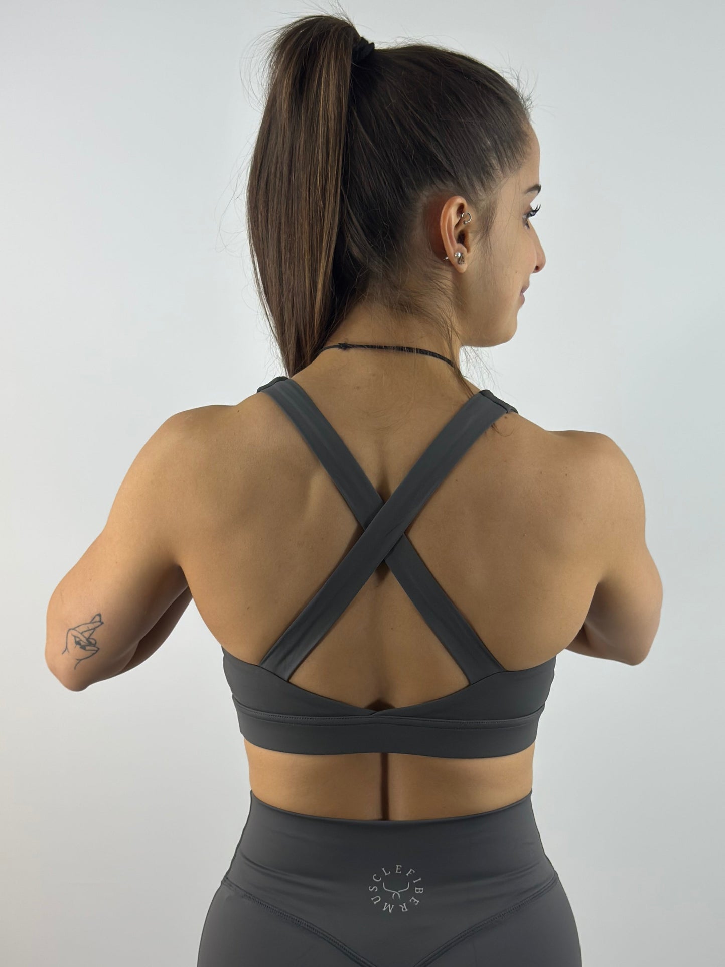 Essence top