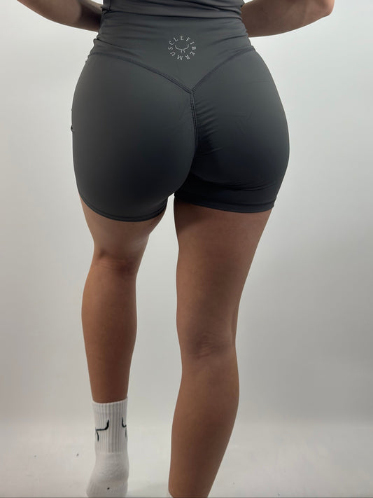 Essence shorts