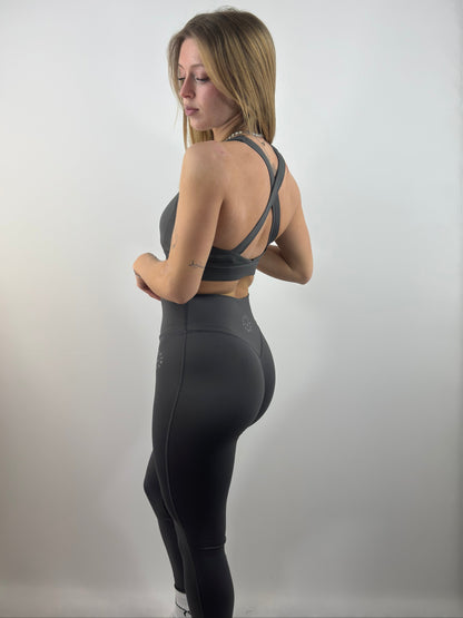Essence leggings