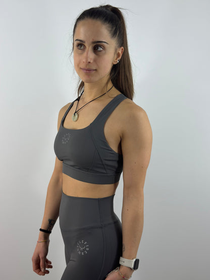Essence top
