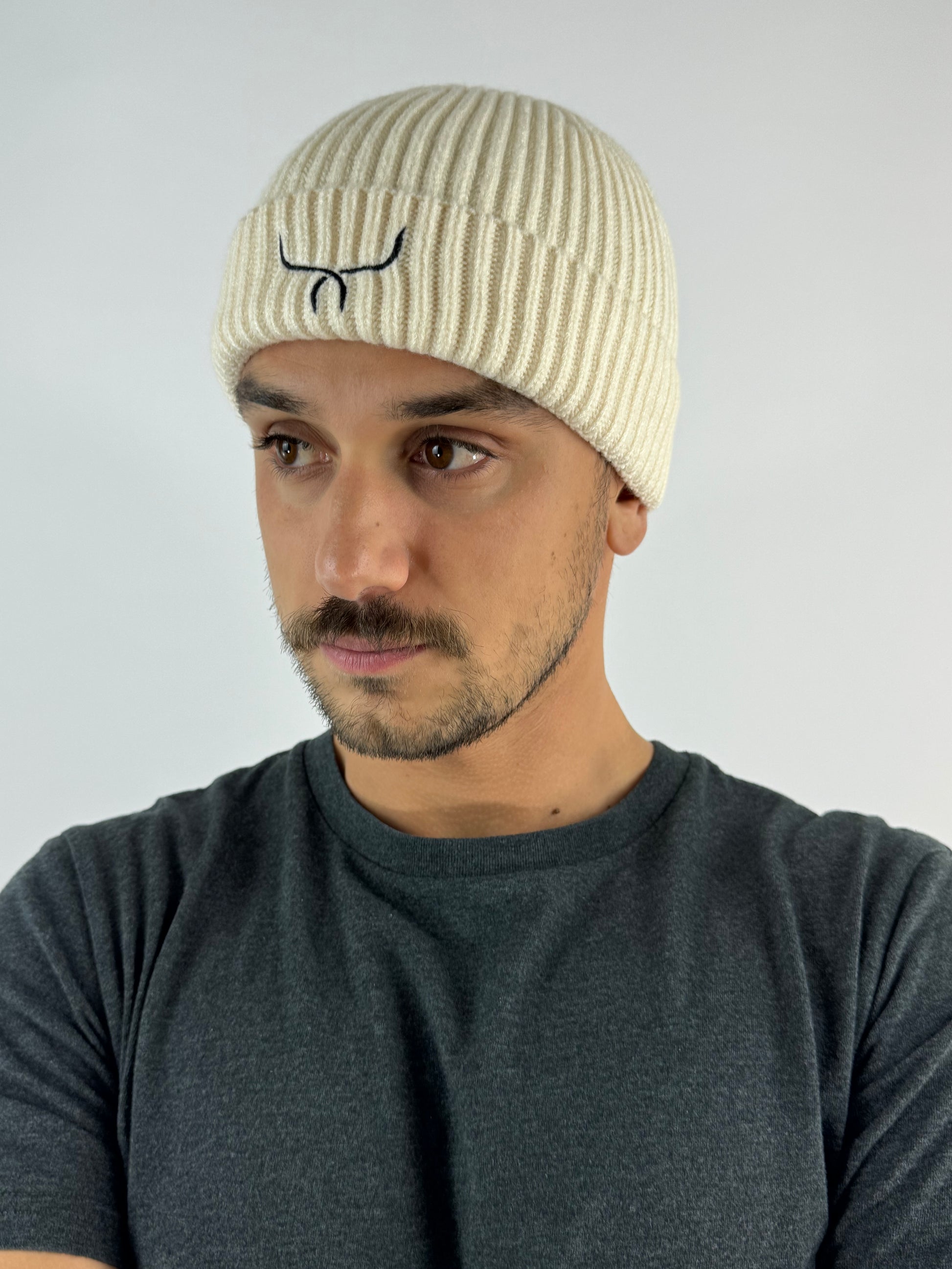 Beanie hat panna