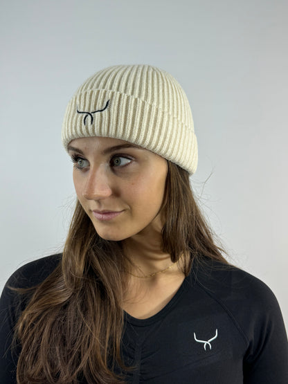 Beanie hat panna